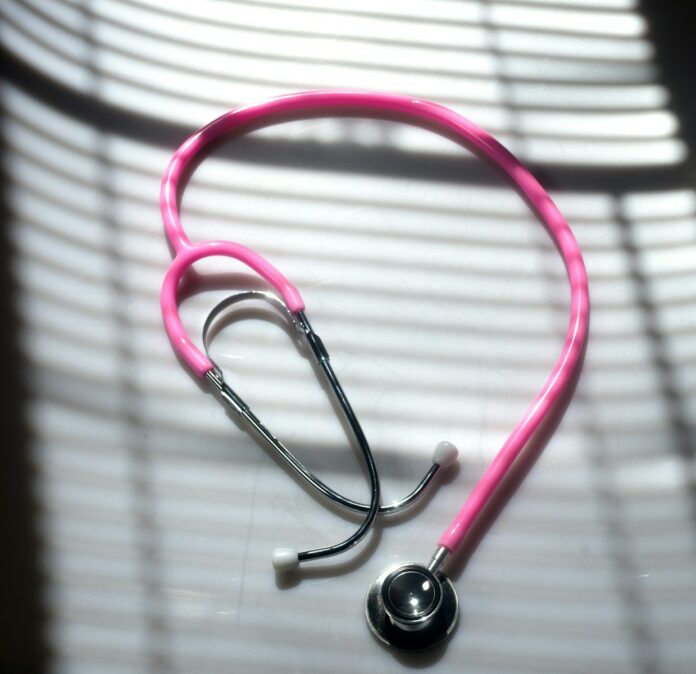 Photo by Christopher Boswell pink stethoscope